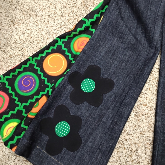 3834 Size 8 One 5 One Floral Patterned Flare Jeans - Picture 3 of 7